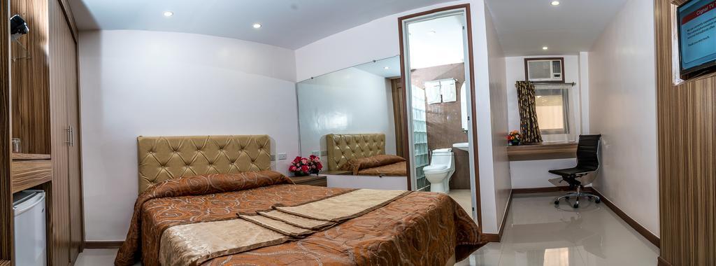 Score Birds Hotel Angeles Luaran gambar