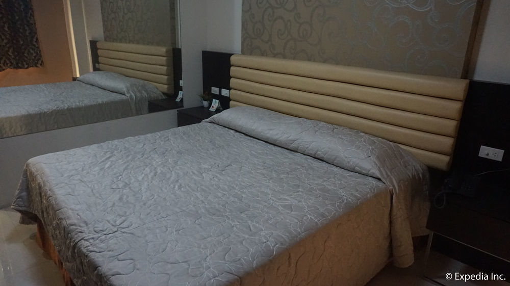 Score Birds Hotel Angeles Luaran gambar