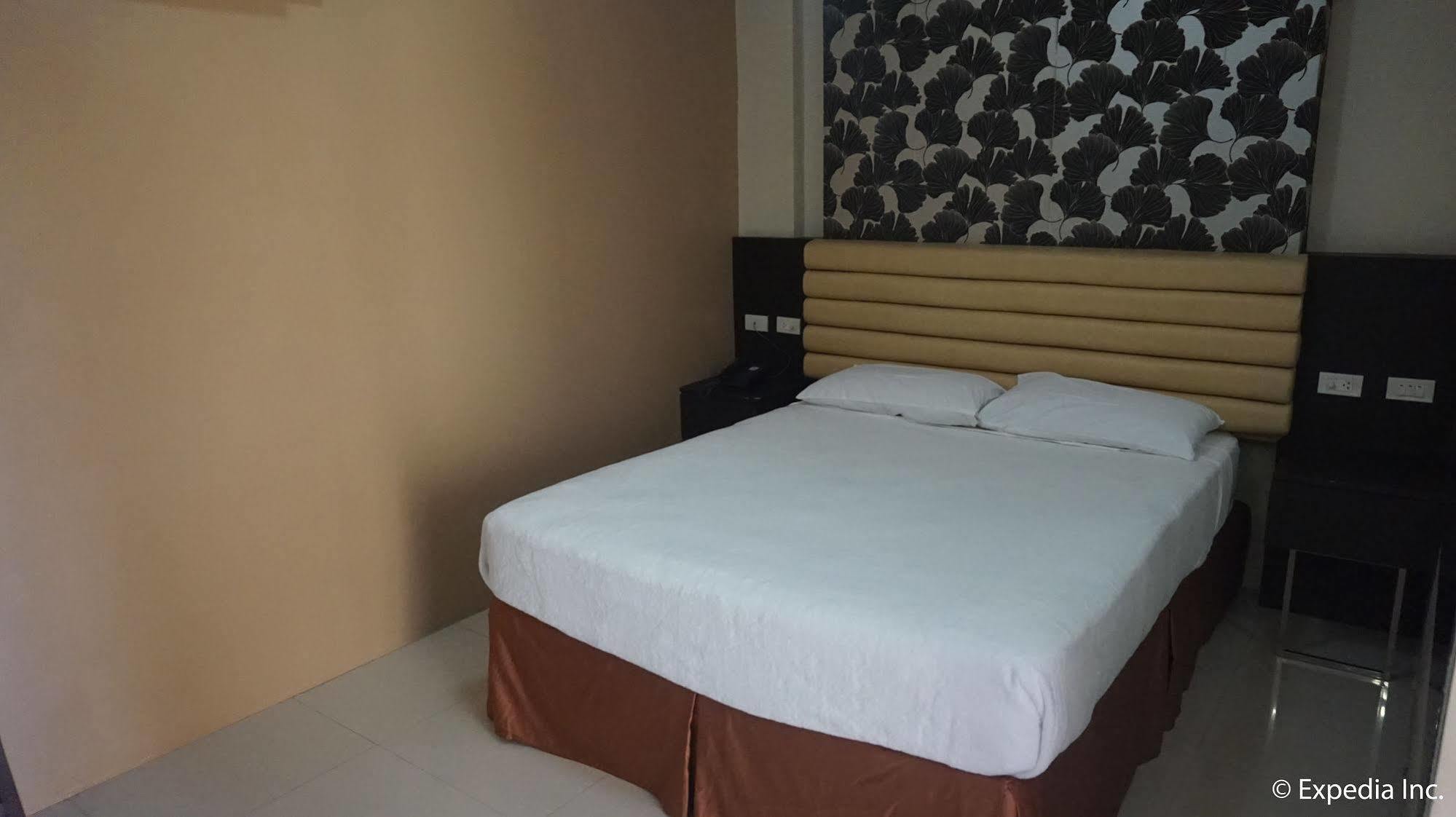 Score Birds Hotel Angeles Luaran gambar