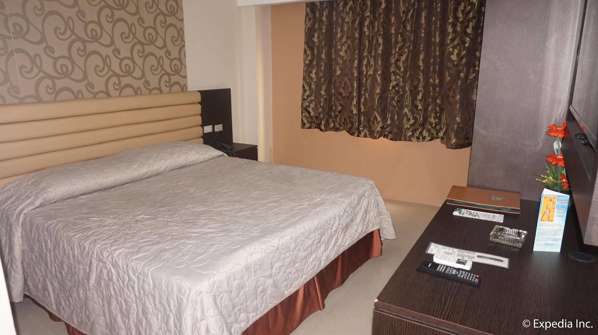 Score Birds Hotel Angeles Luaran gambar